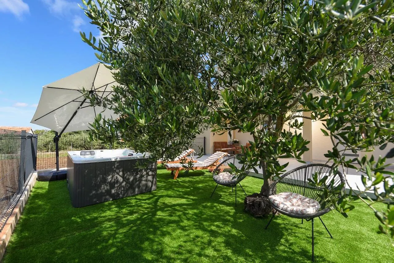 Luxury Apartment Laly Policnik