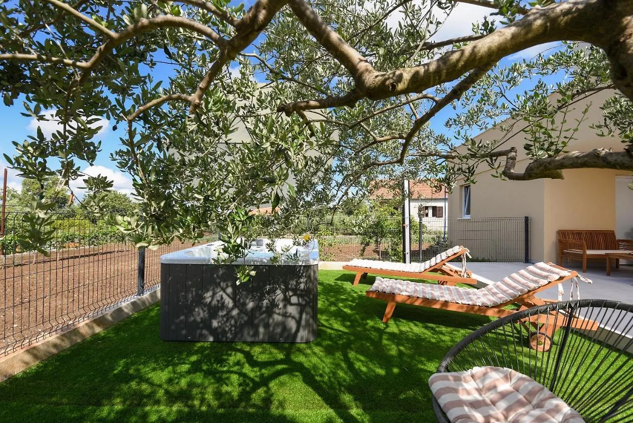 Luxury Apartment Laly Policnik Croatie