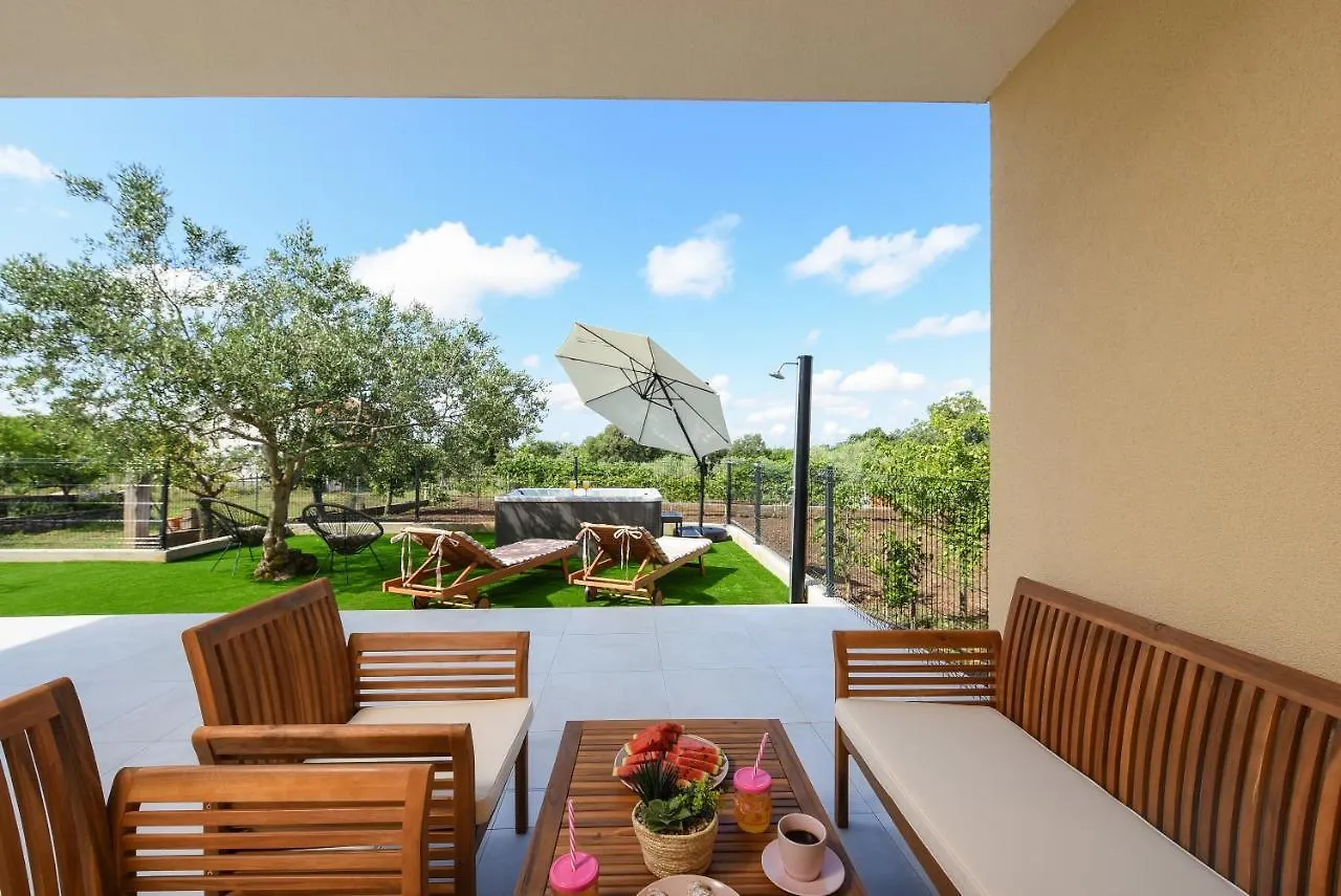 Luxury Apartment Laly Policnik Croatie