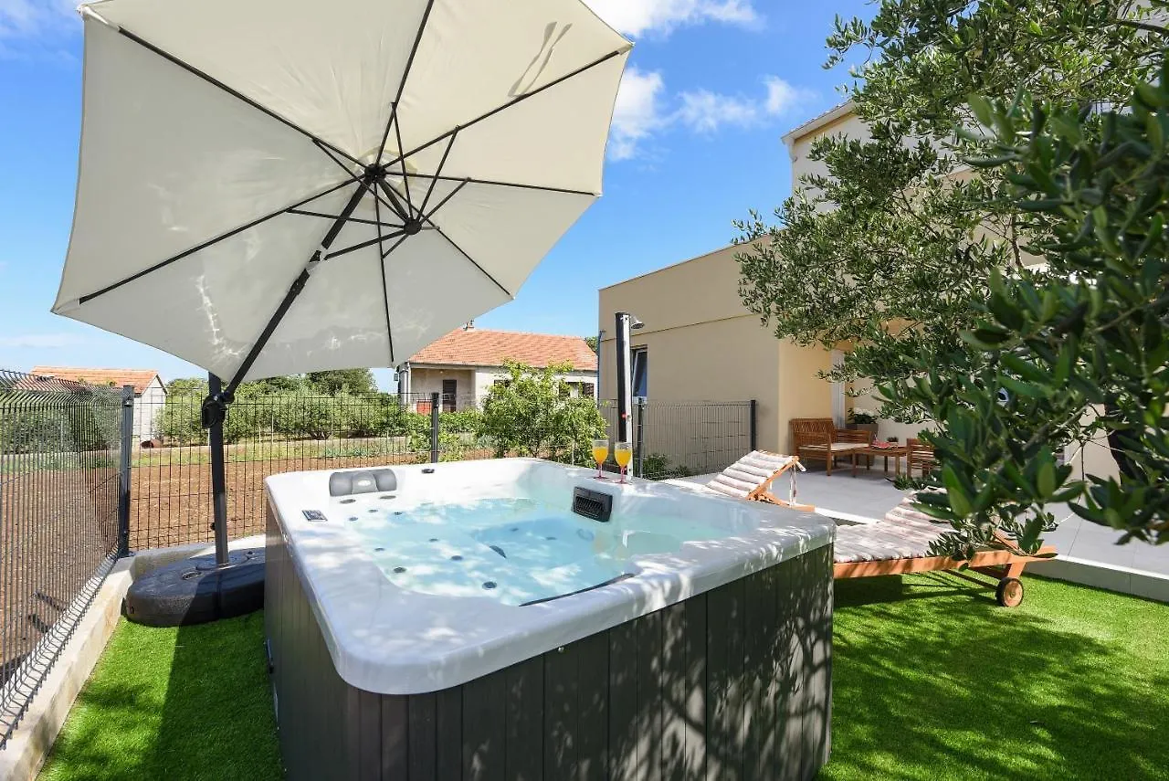 Luxury Apartment Laly Policnik Croatie